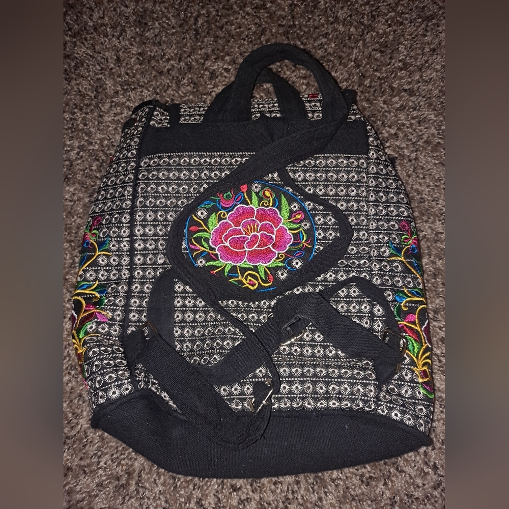 Backpack - Picture 2 of 2